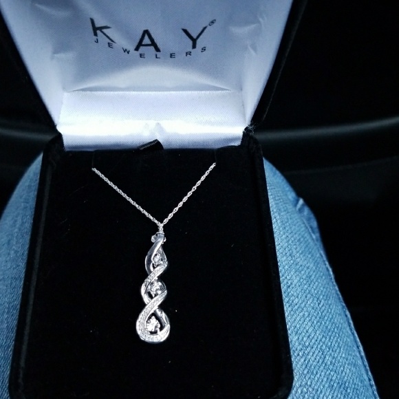 KAYS Necklace - Picture 5 of 5